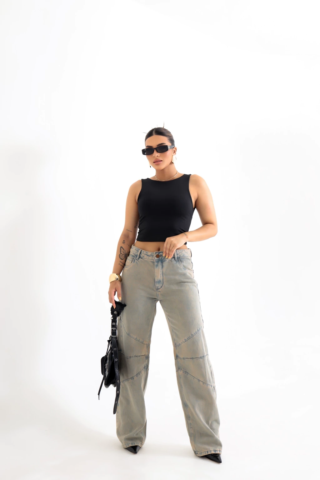 Blusa Regata com Decote nas Costas - BellaCECÍLIA