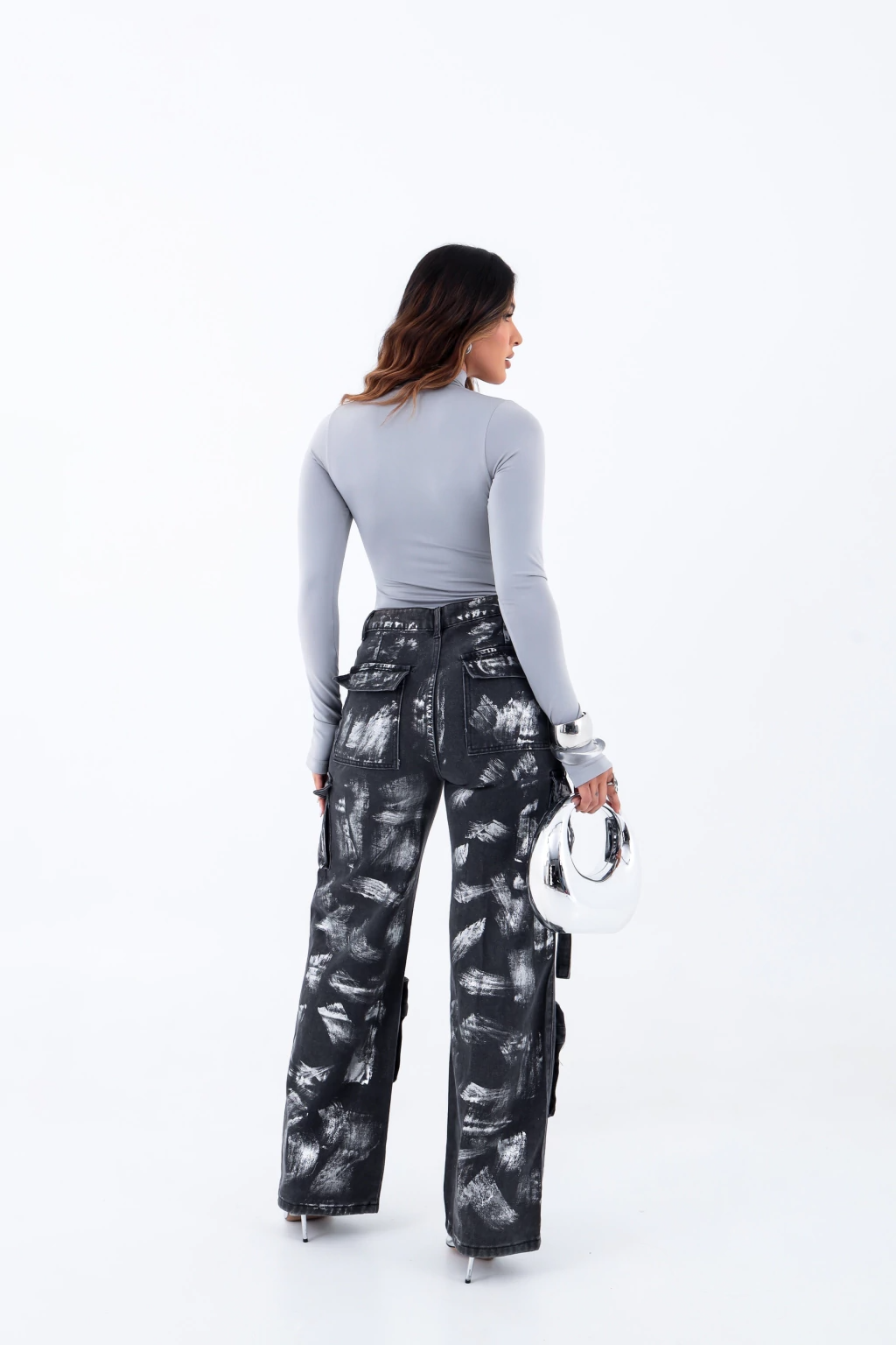Blusa Gola Alta, Manga Longa e Abertura para o Dedo – BellaCECÍLIA