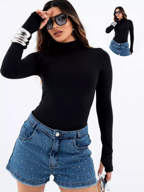 Blusa Gola Alta, Manga Longa e Abertura para o Dedo – BellaCECÍLIA